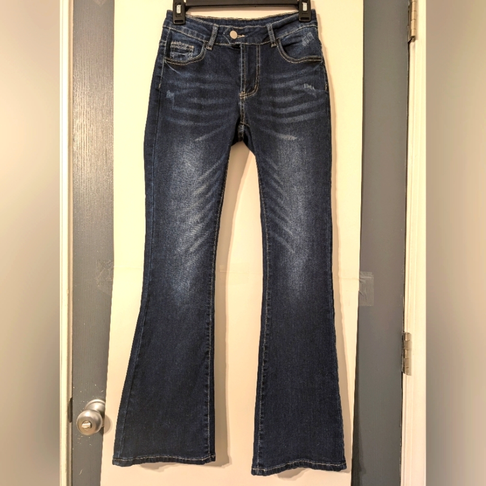 Shein Jeans‎ Flared Slightly Distressed Size XS